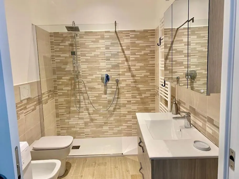 아파트 Appartamento Centralissimo In Piazza Bresca 산레모